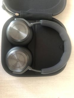Bang & Olufsen Beoplay HX