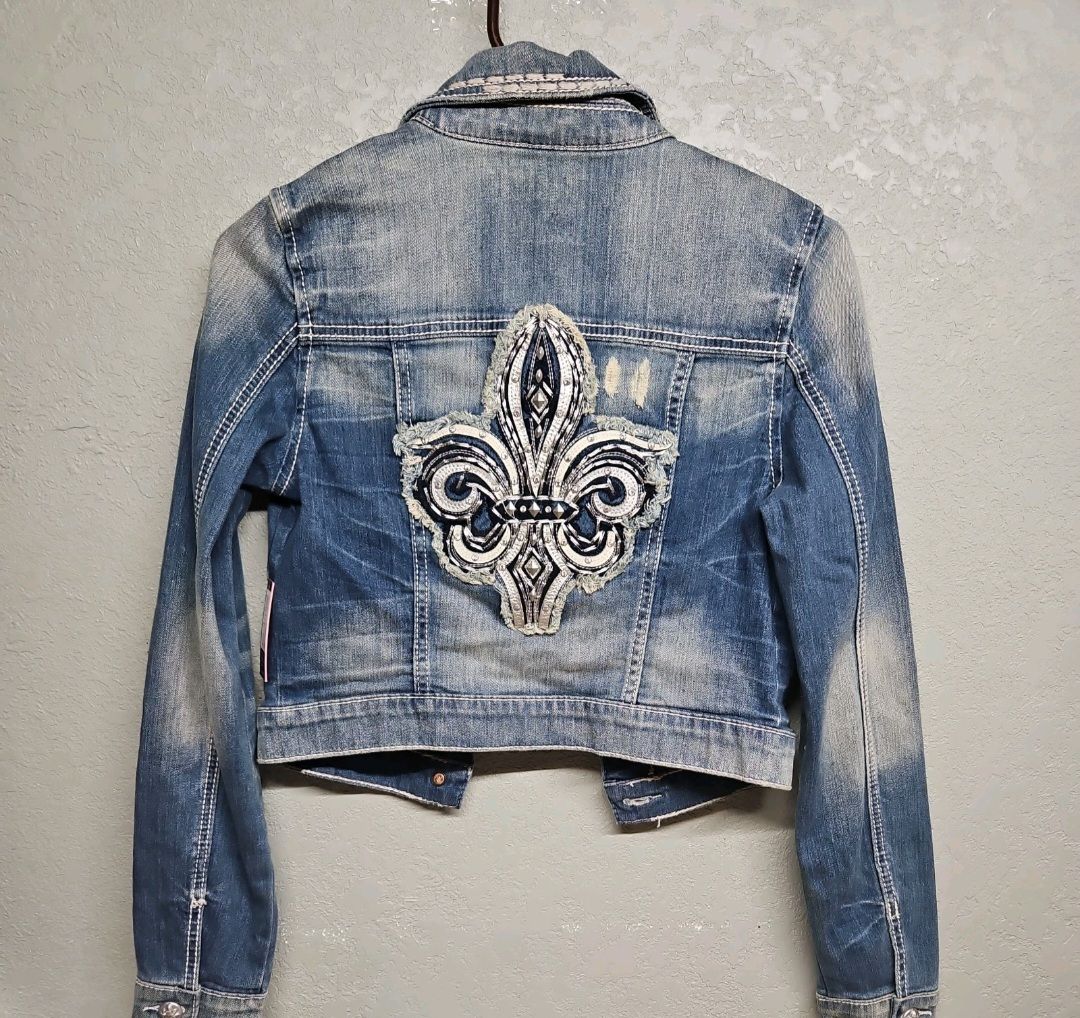 Miss Me jacket ( size Small)