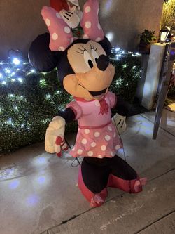 Christmas Minnie Mouse