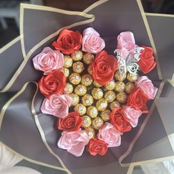 Eternal Roses With Ferrero/ Forever Roses 