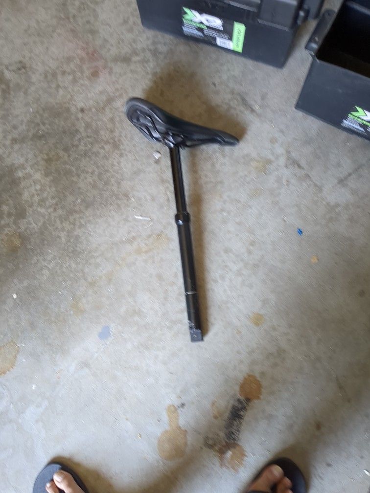 Giant Contact Dropper Post.