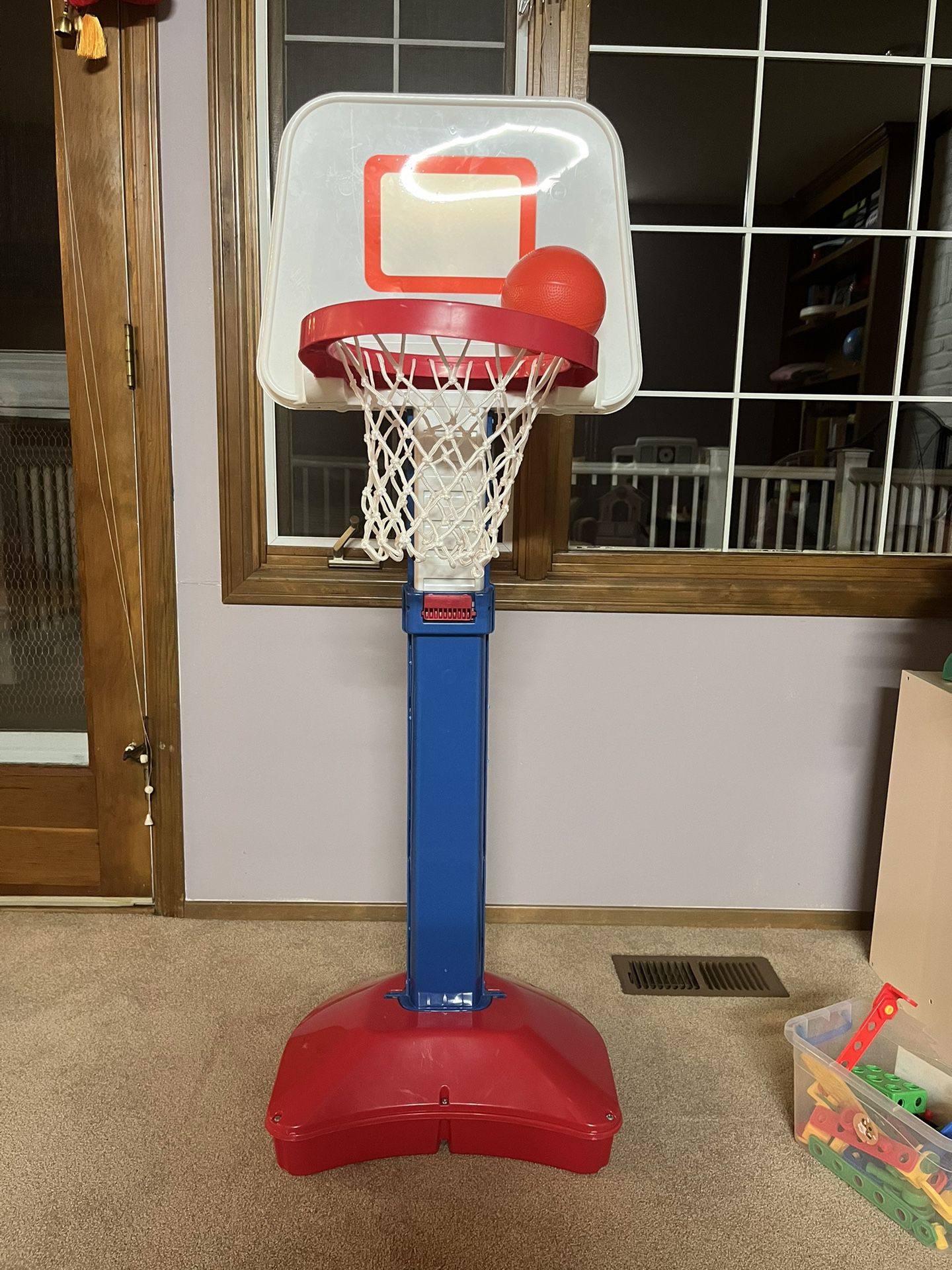 Adjustable Basketball Hoop With Ball