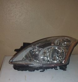 Left Headlights And Faro Izquierdo Nissan Altima 2010- 2012