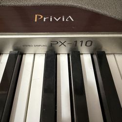 Piano - Privia Px10 - 88 Weighted Key 