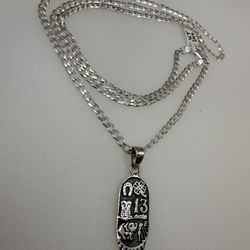 925 Sterling Silver Chain and Lucky 🍀 Charm Cadena De Plata De Suerte 24”