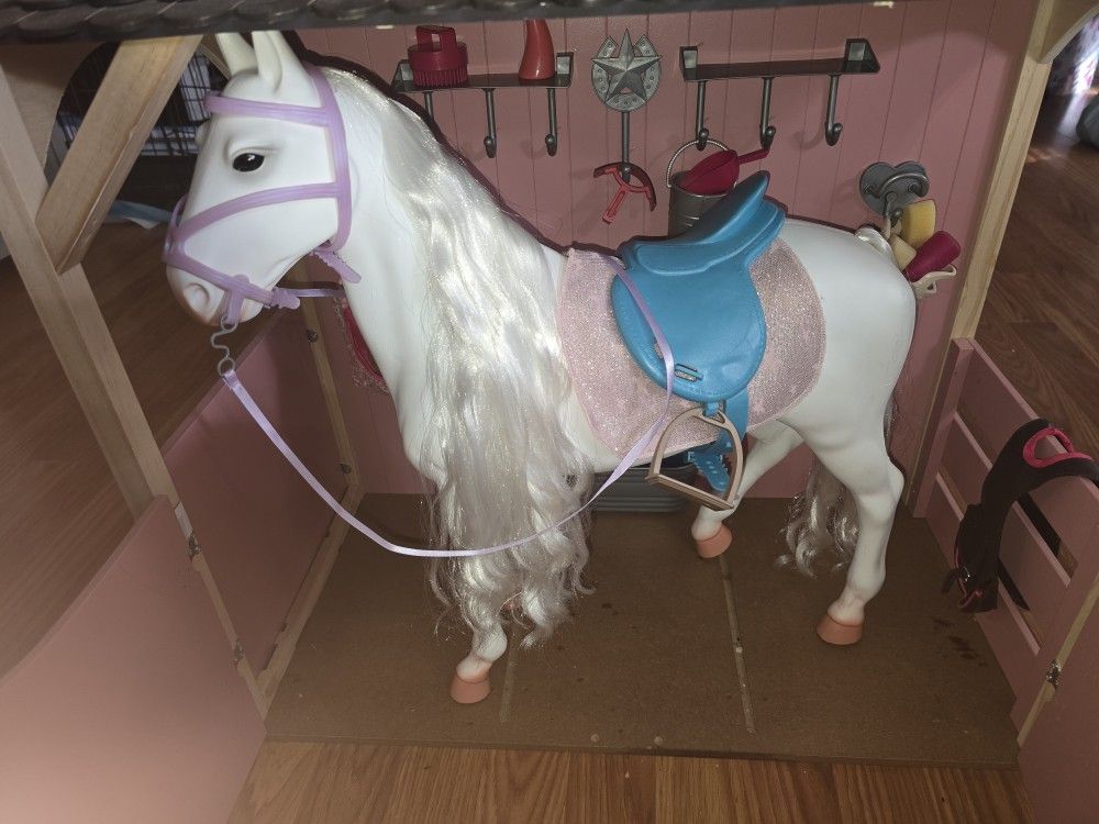 Our Generation Horse & Stable