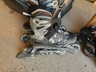 Roller blades
