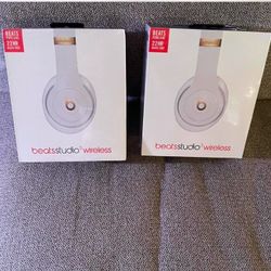 BRAND NEW BEATS STUDIO WHITE