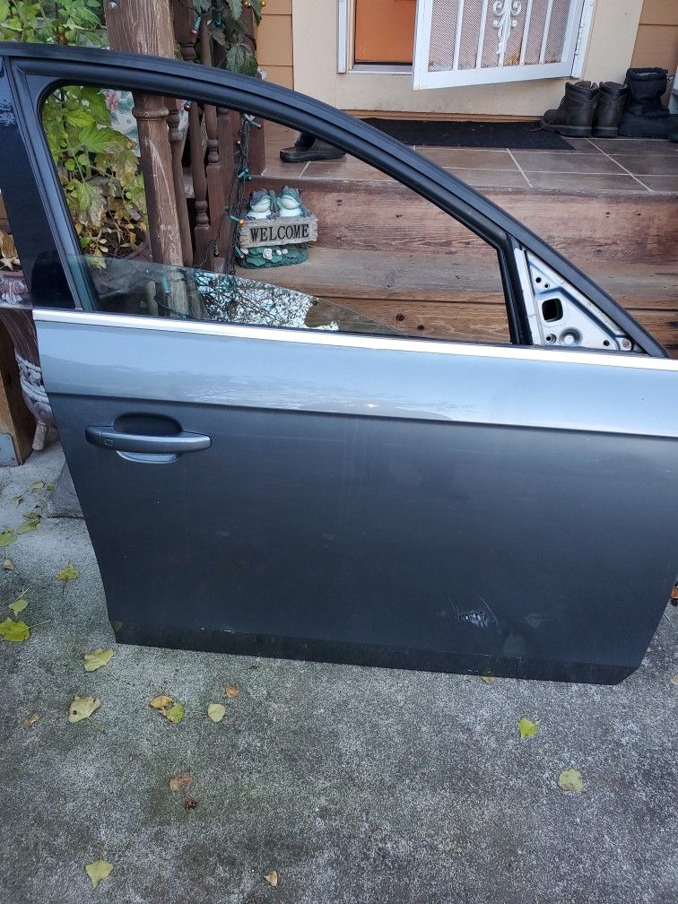 AUDI A4,S4 2009-2014 B8,B8.5 FRONT PASSENGER DOOR