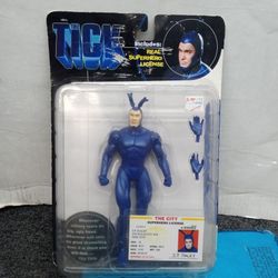 The Tick includes real superhero license N2 toys 2001