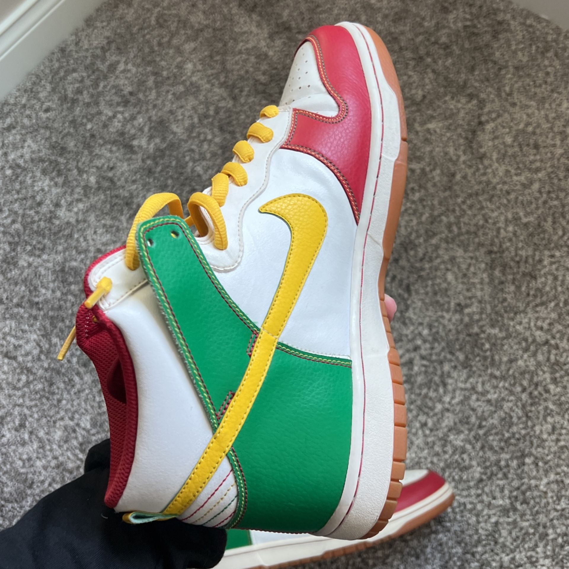 Nike Dunk High, Rasta 6.0 for Sale in Homewood, IL - OfferUp