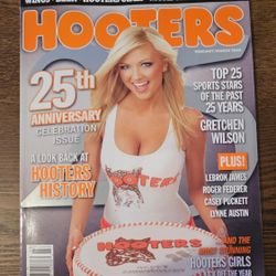 Hooters Magazine 2006-08