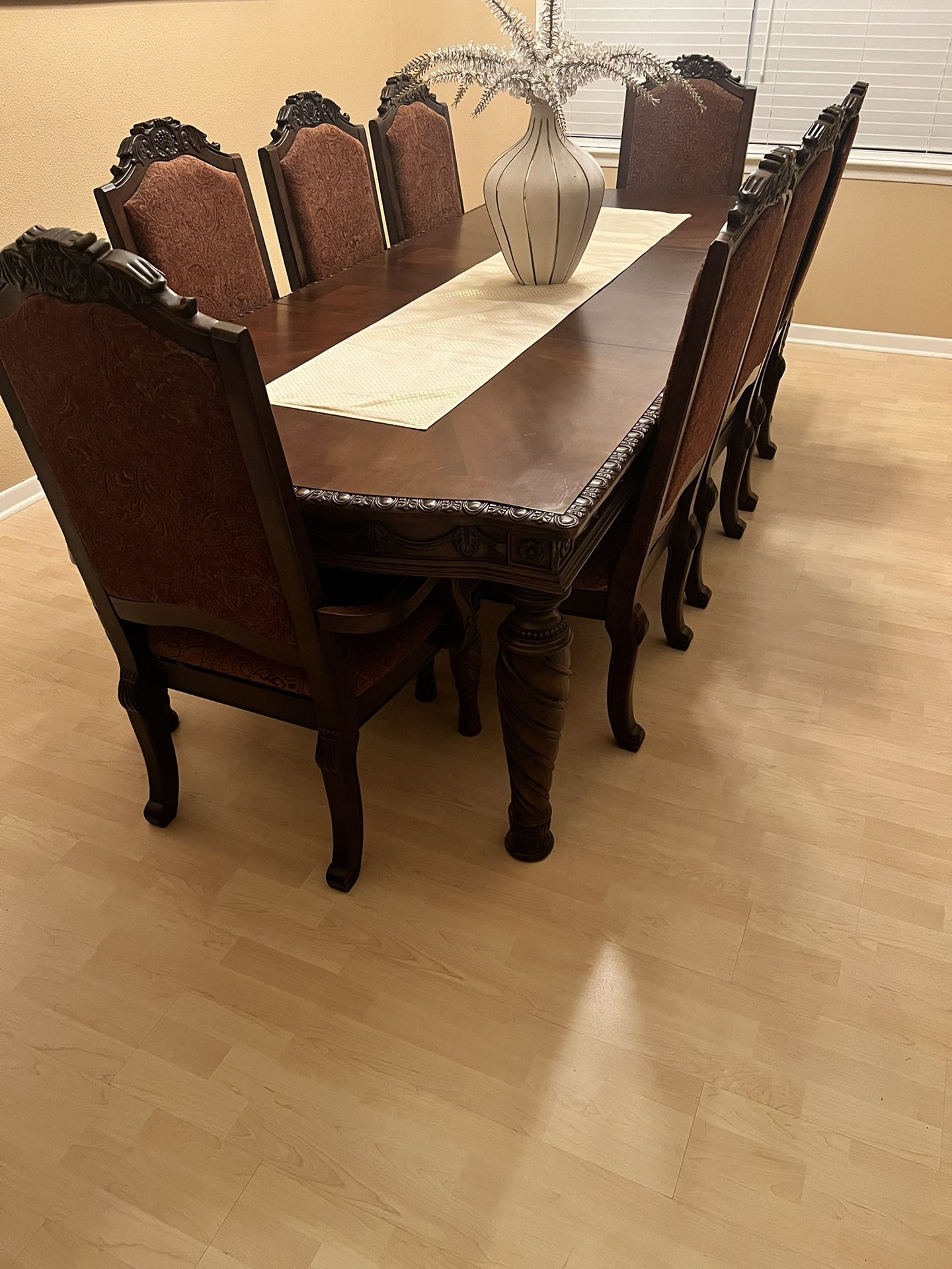 Northshore 8 Piece Dining Room Table