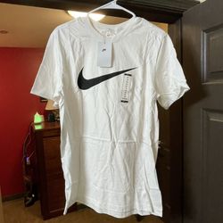 Nike Air Swoosh White N Black Men’s Logo T-shirt Size Medium 🤍👕🖤