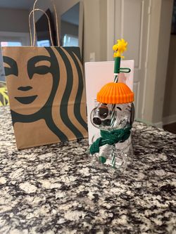 Starbucks snoopy cup