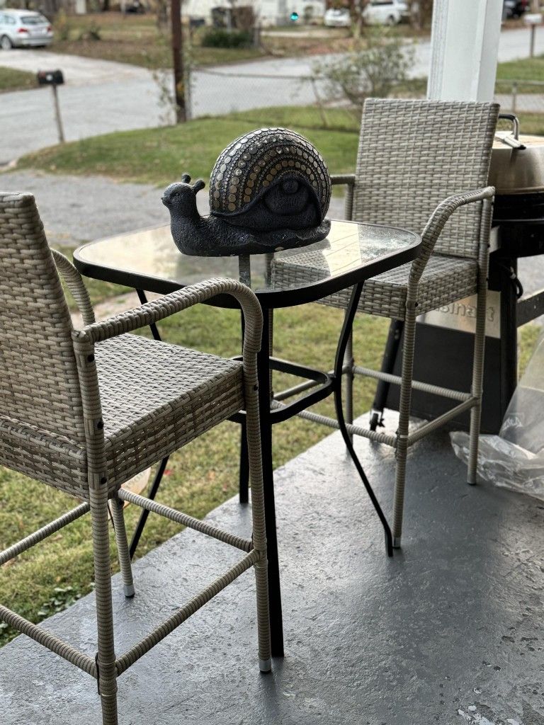 Gently Used Outdoor Table Set
