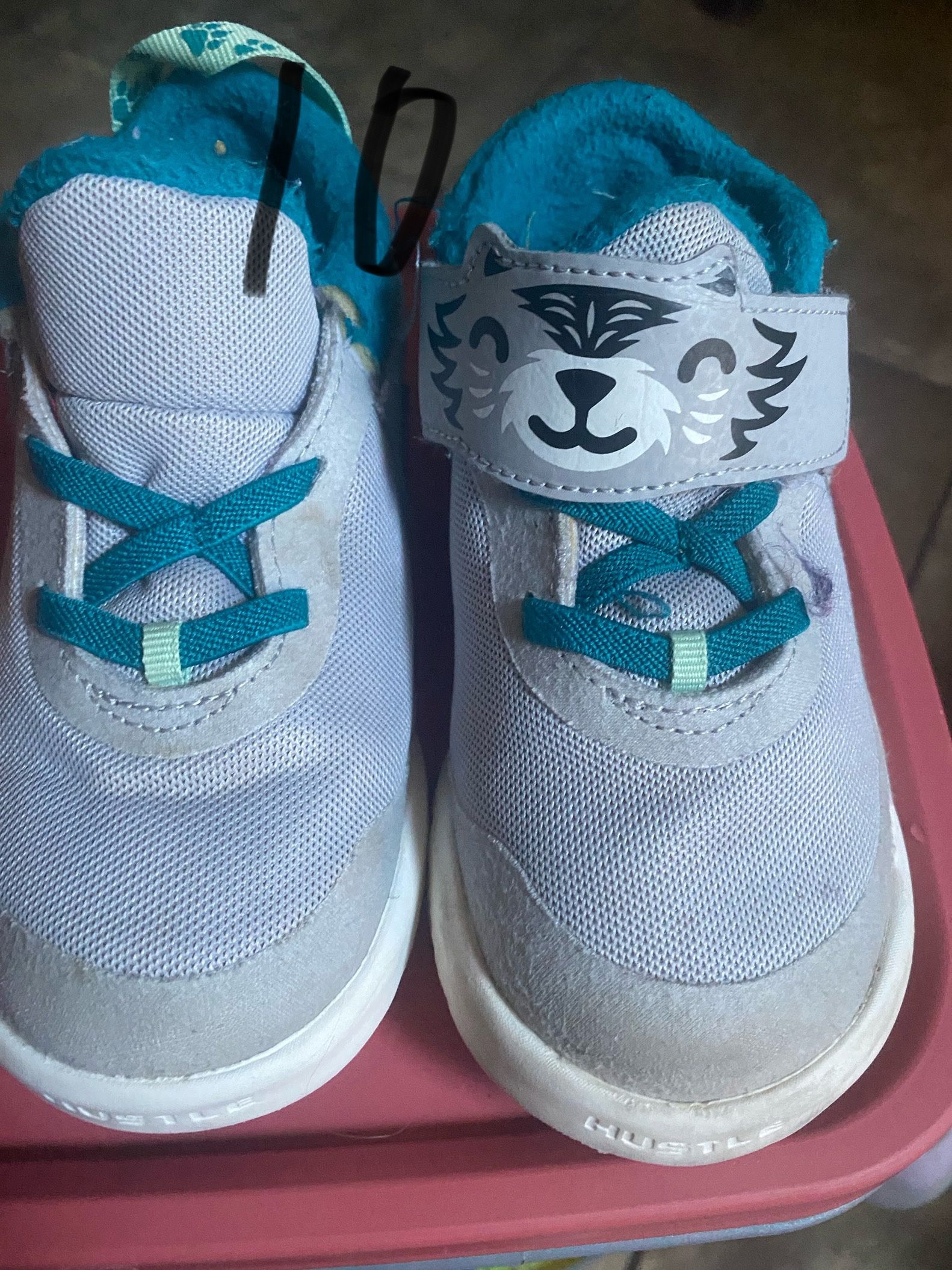 FREE SIZE 10C SHOES
