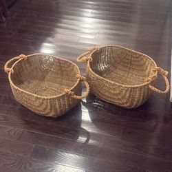 Set of 2 Pottery Barn Baskets