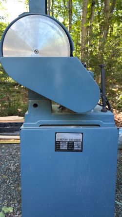 Belt and disc sander