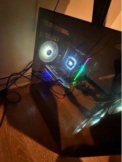 Gaming PC RTX 4060 TI / RYZEN 7 / 16Gb Ram/ 1TB SSd