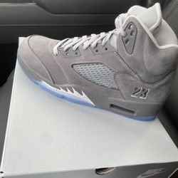 Air Jordan Retro 5 (Wolf Grey)