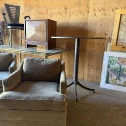 Vintage Furniture Countdown. 