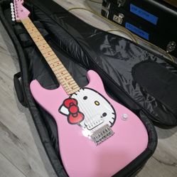 Squire Hello Kitty 2024