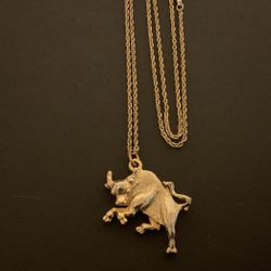 18” Goldtone Necklace With Solid Bull Pendant 