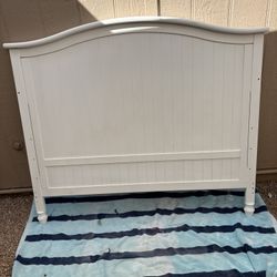 Fisher-Price Delta Maher Crib, 