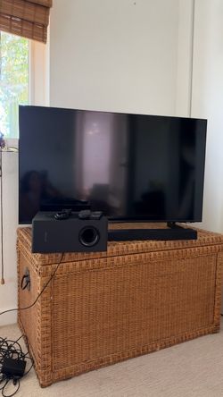 📺 43” Samsung TV + Soundbar & Subwoofer