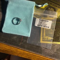 Moissanite Ring 