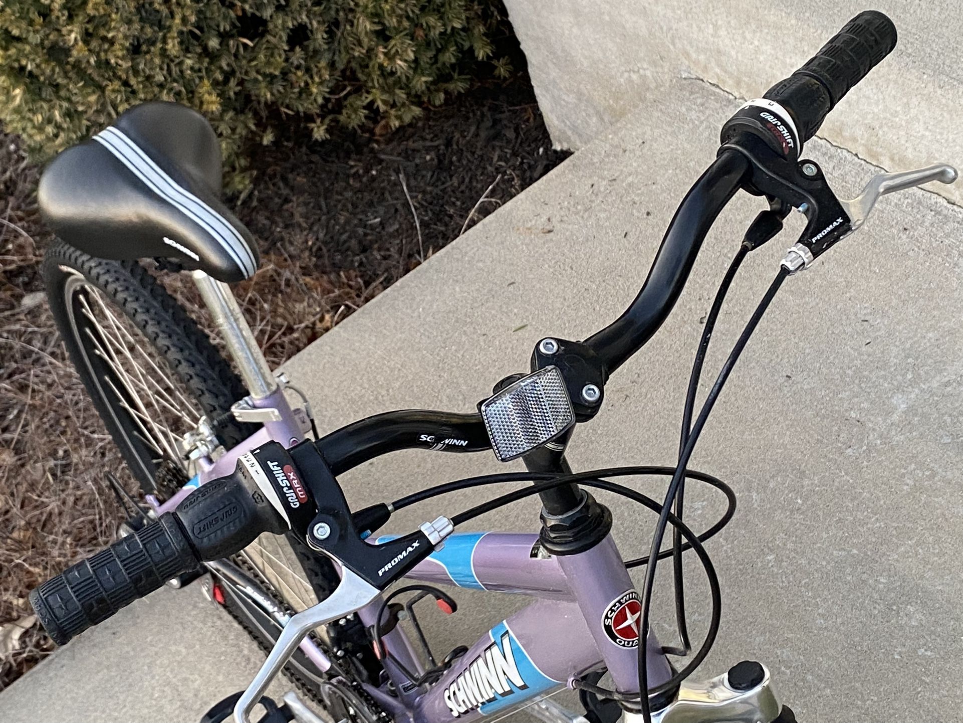 Schwinn High Plains 3.6 FS Women s 26 Mountain Bike for Sale in
