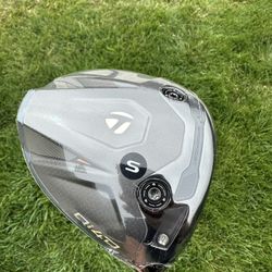 Taylormade Qi4D Driver BRAND NEW
