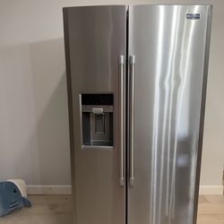 Refrigerator MAYTAG