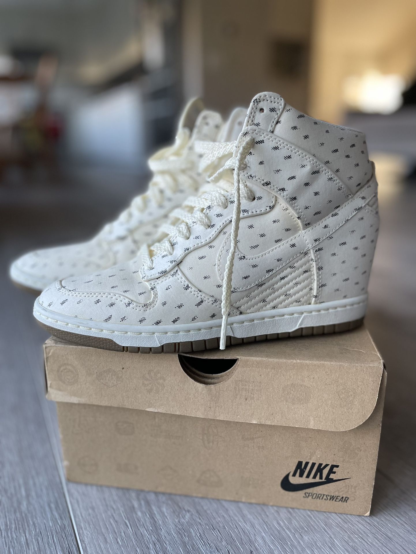 Nike Dunk Sky Hi Print Hidden Wedge Women's Sneakers (Size