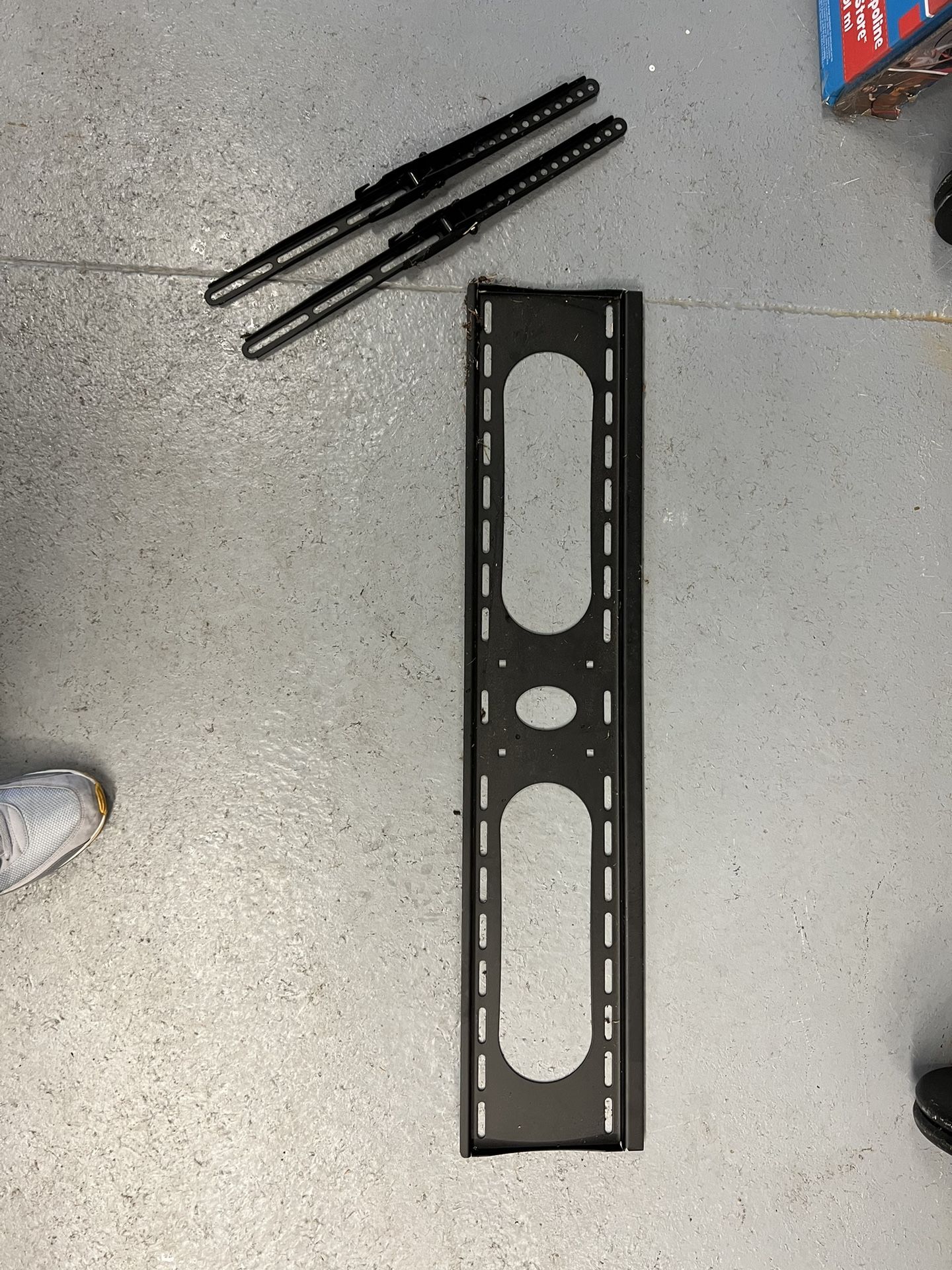 TV Bracket For 55”+ TV