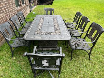 Hanamint moritz cast aluminum patio set