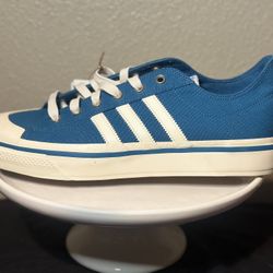 Adidas Nizza Size 11