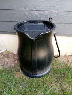 Rain barrel