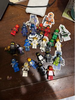 Lego ninjago minifigure assortment