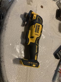 New 20v Dewalt Multitool No Batery No Charger Tool Only 