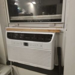 8000 Air conditioner 