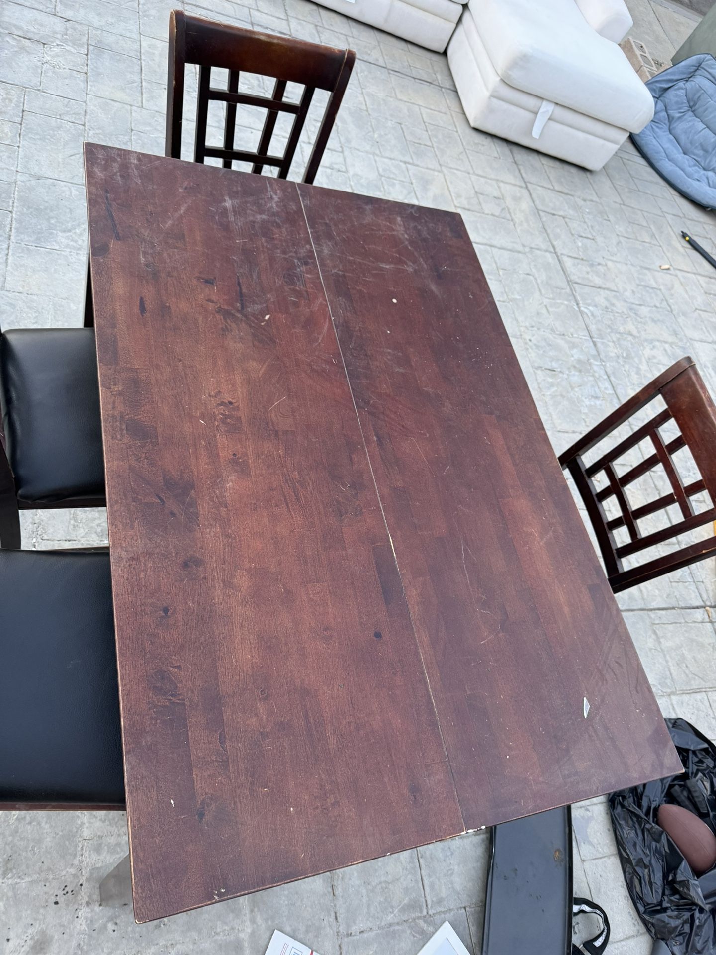 Free Dining Table