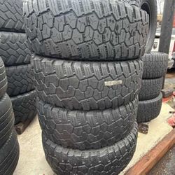 275 70 18 Set of 4 Used Cooper Rugged Terrain Just Like New