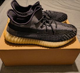 Yeezy Boost 350 V2