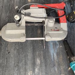 Milwaukee Ban saw