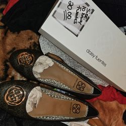 Brand New Womens Flats Daisy Fuentes Size 10  Brand New 