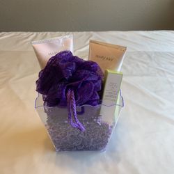 Mother’s Day Gift Basket 7