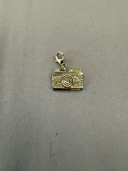 14k White Gold 585 Vintage Camera With Diamonds Charm