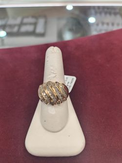 10k Gold diamond Ring 7.3 grams size 9 layaway available 10% dwon if you interested please make sure you ask for Maribel thank you